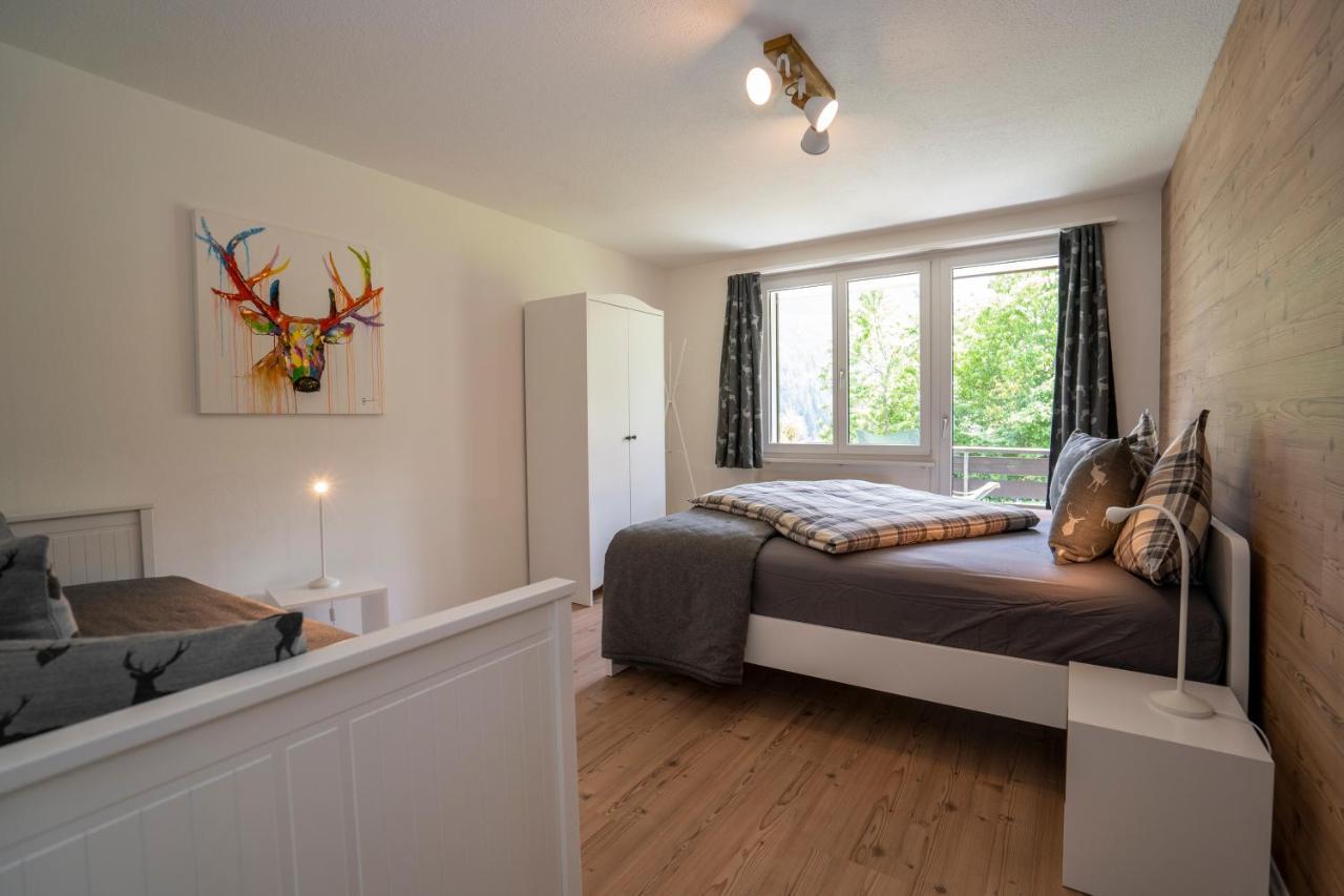 Aaa Chalet Allegra Rojo With Mountain View Scuol Buitenkant foto