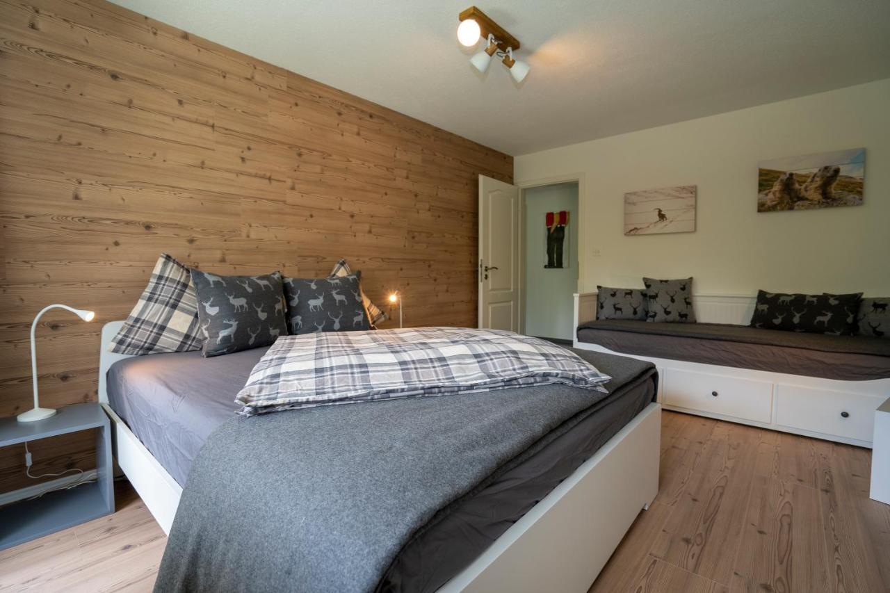 Aaa Chalet Allegra Rojo With Mountain View Scuol Buitenkant foto