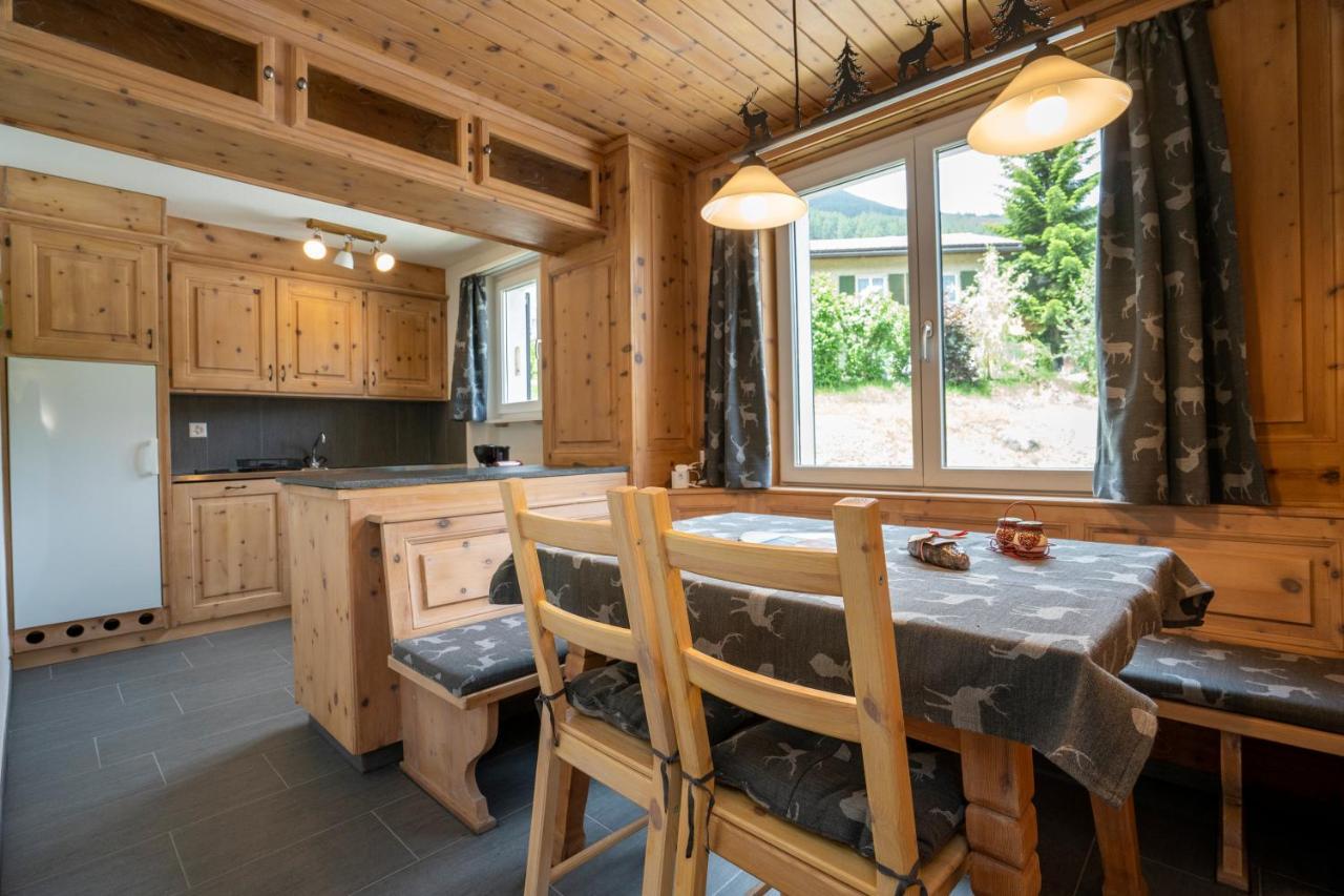 Aaa Chalet Allegra Rojo With Mountain View Scuol Buitenkant foto